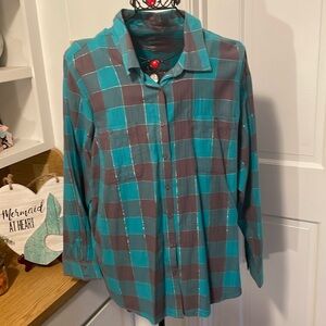 🤖🤖🤖BOGOHO 🤖🤖🤖St. John’s Bay LS Button Up Shirt